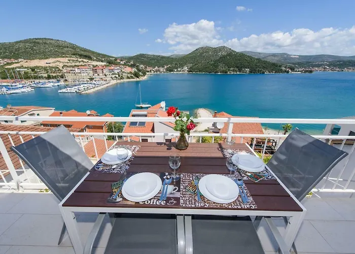 Beach Apartment Marina