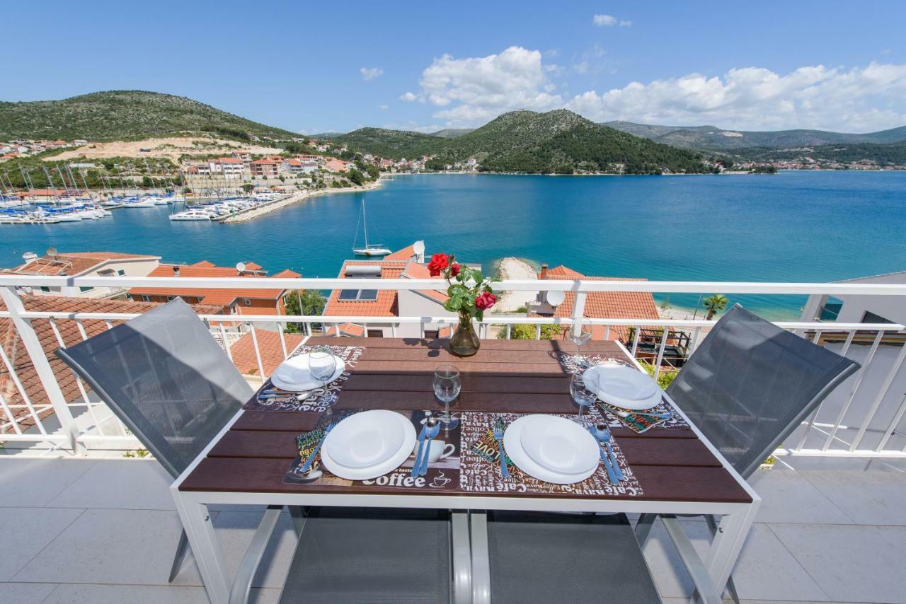 Apartment Beach Apartment Marina