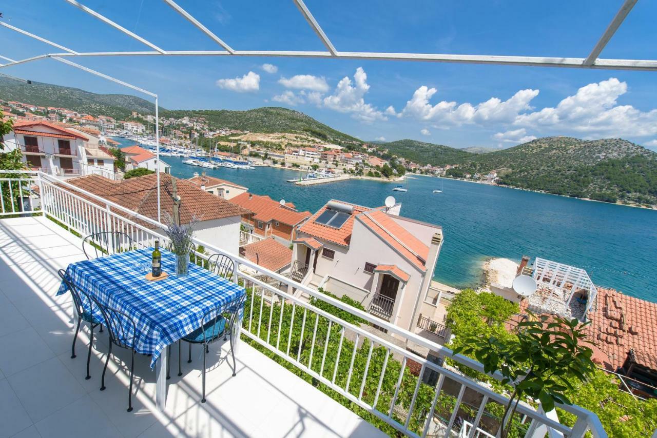 Apartment Beach Apartment Marina