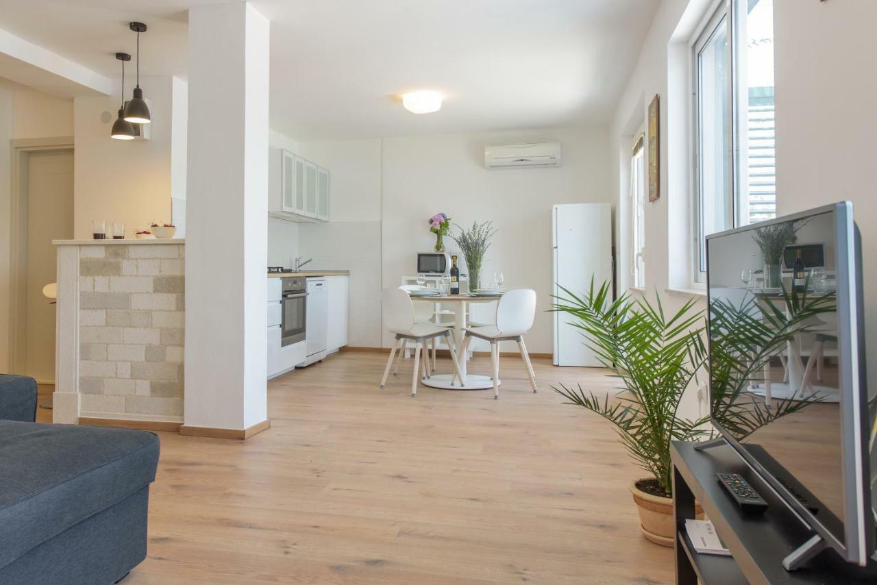 Apartamento Beach Apartment Marina